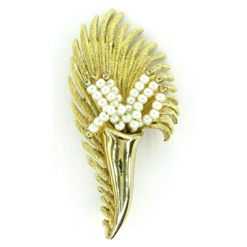 Har Gold Tone Seed Bead Rhinestone Horn Of Plenty Vase Brooch Vintage Pin Signed